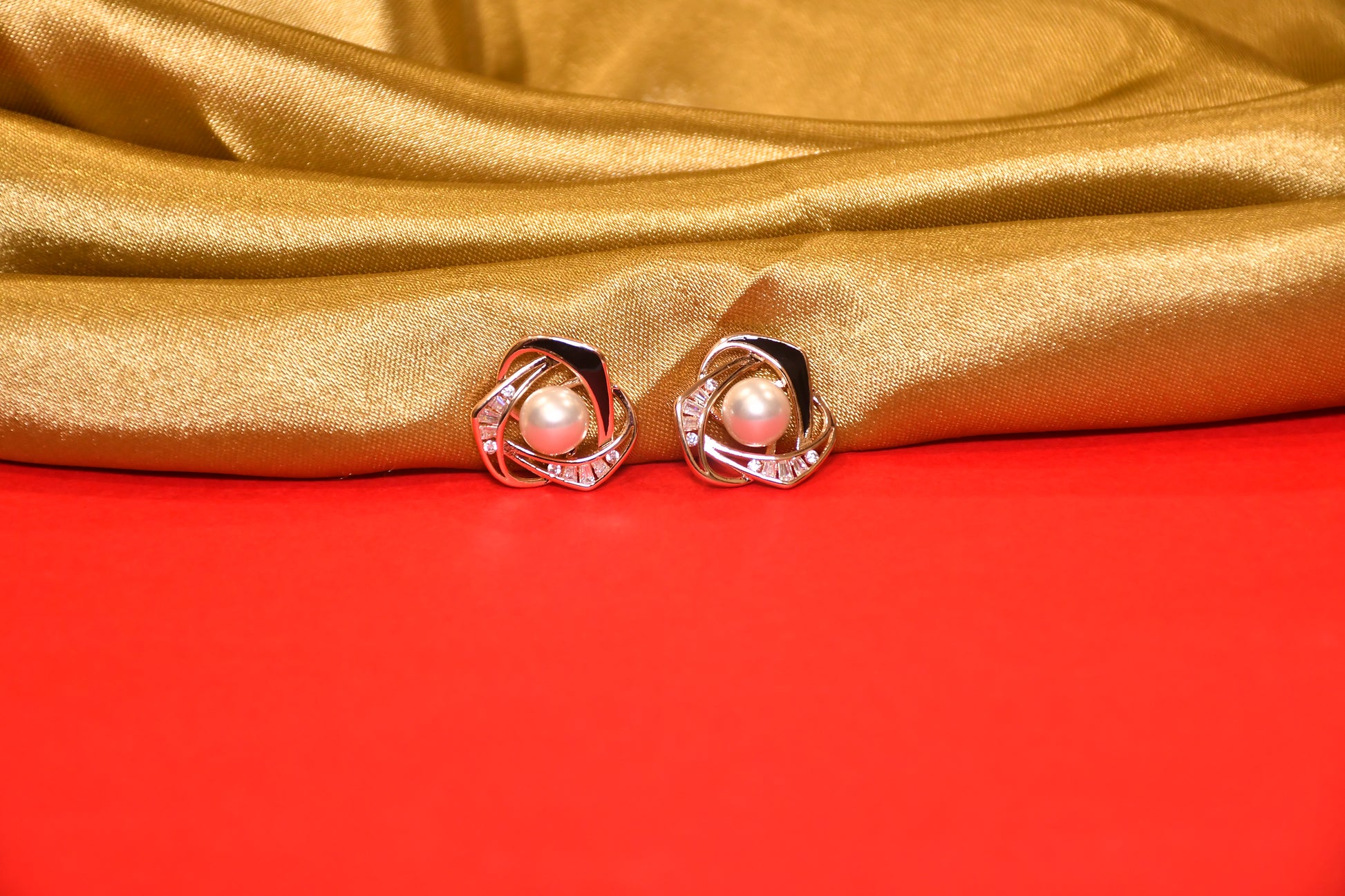 Frost drop rose gold earrings