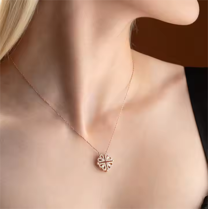 Rosegold Diamond Four-Leaf Clover Folding Heart Locket Pendant
