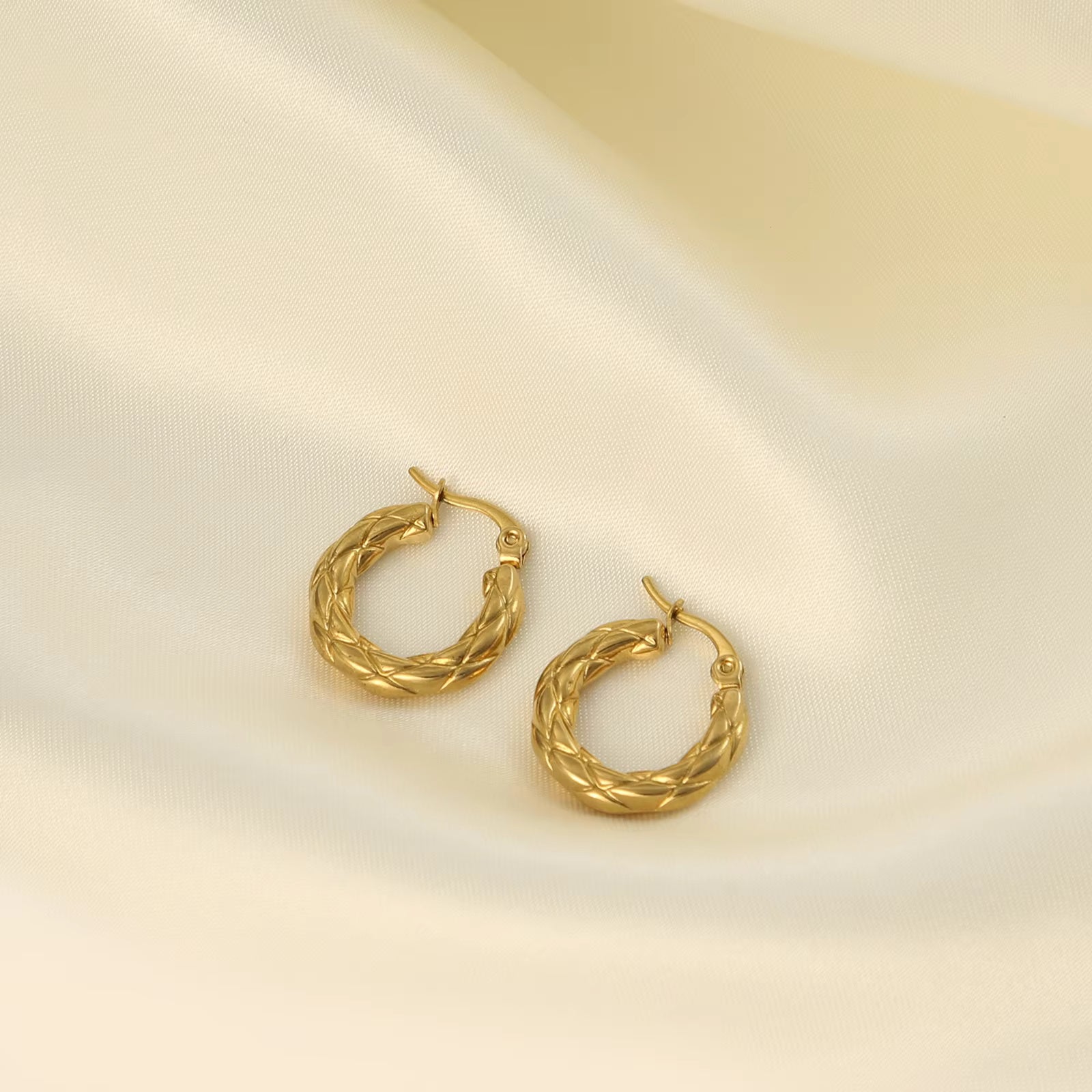 Eternal Twist Gold-Plated Earrings