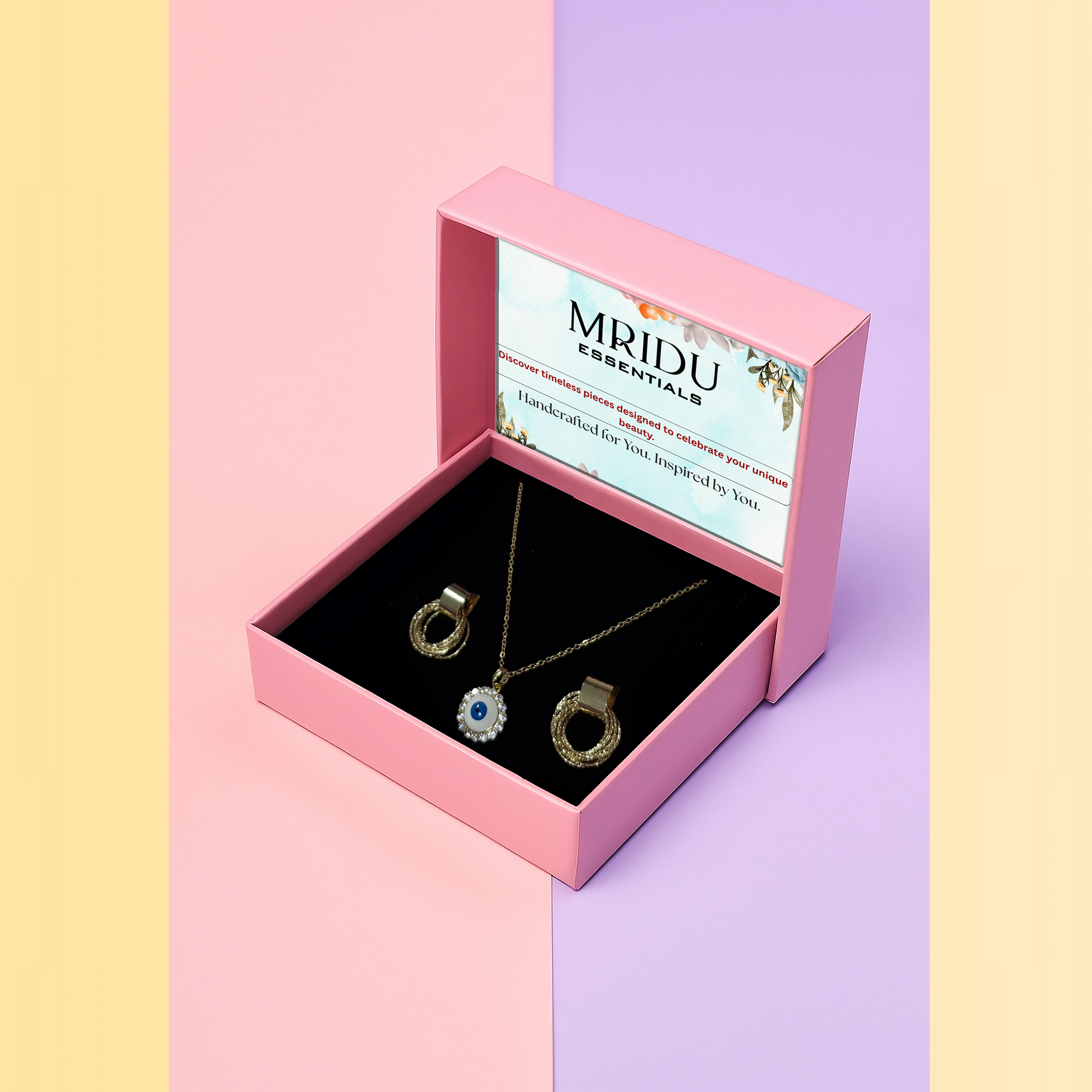 Eye Blush Love box for Her