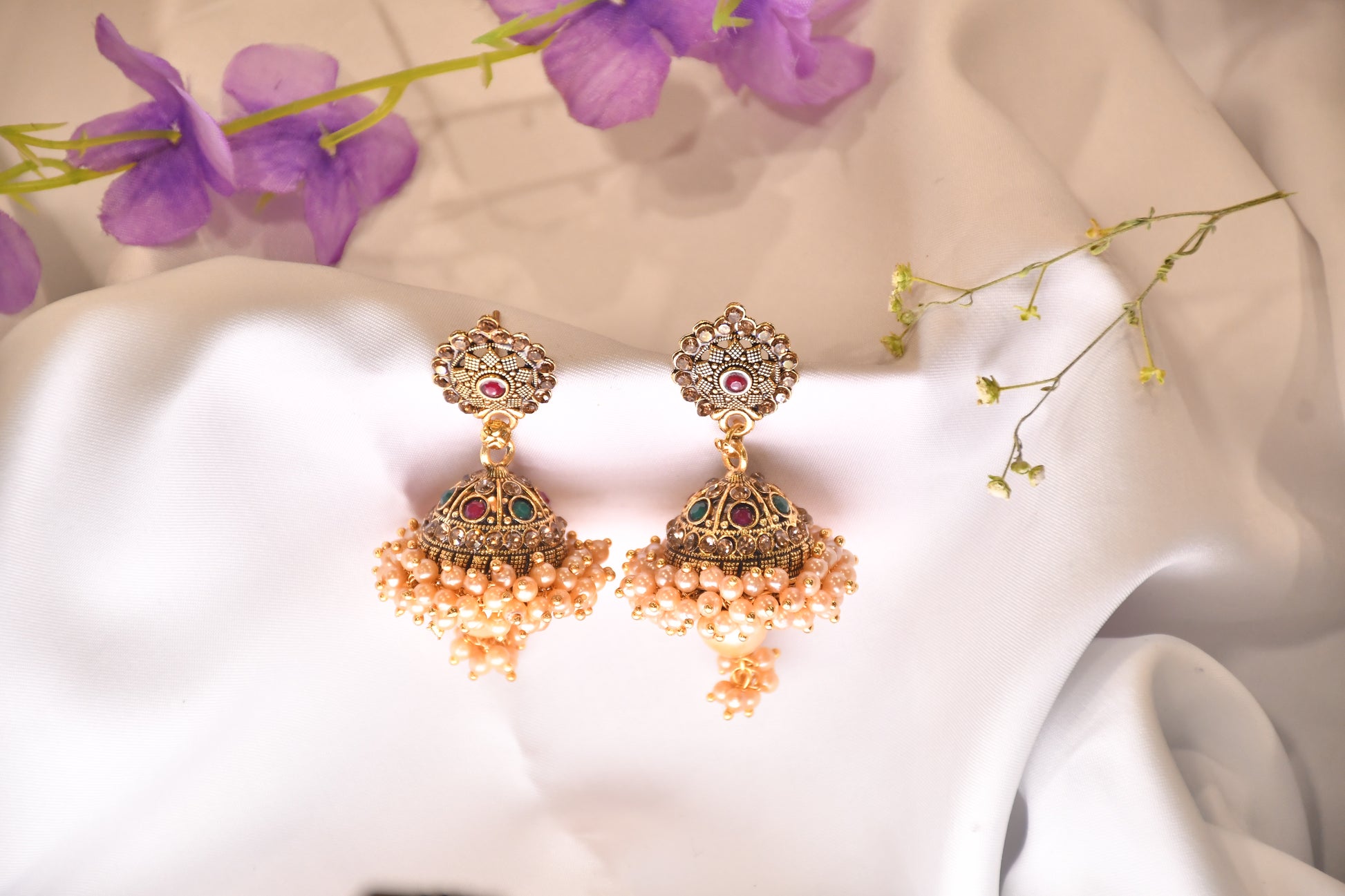 Swarnki Gold Jhumki
