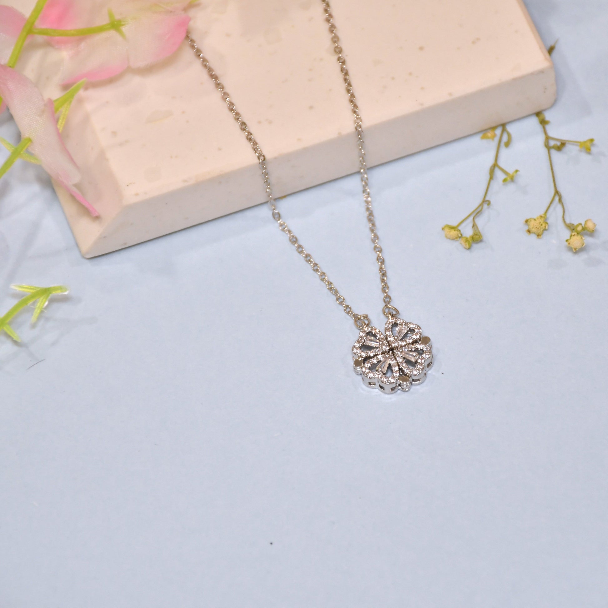 Silver Leaf Charm Folding Magnetic Heart Pendant