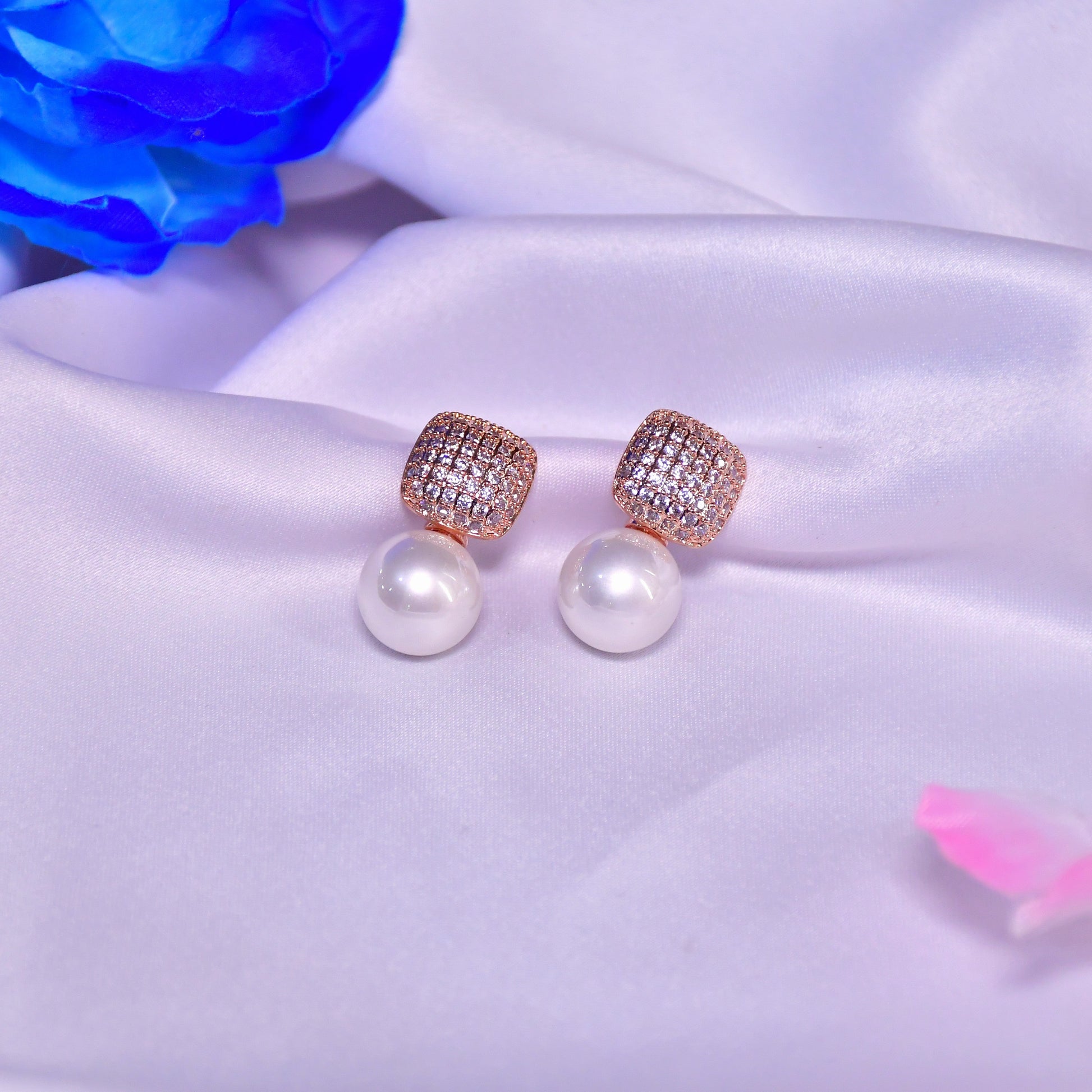 Sapphire Shine Rose Gold Earrings | Anti tarnish