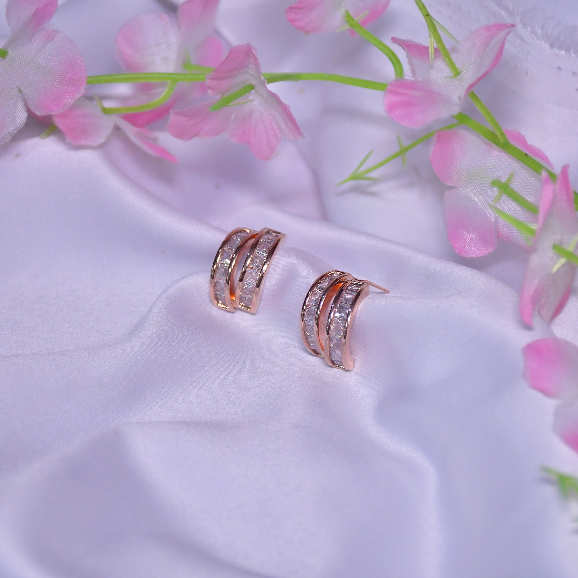 Rose Gold Eterna Bloom Earrings