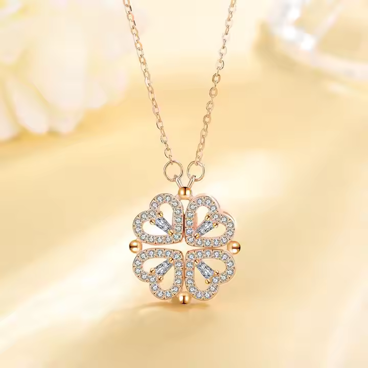 Gold Diamond Four-Leaf Clover Folding Heart Locket Pendant