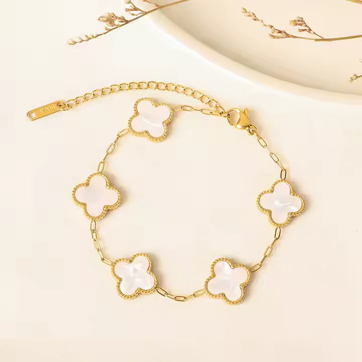 Ivory Clover Bracelet | Golden Finish