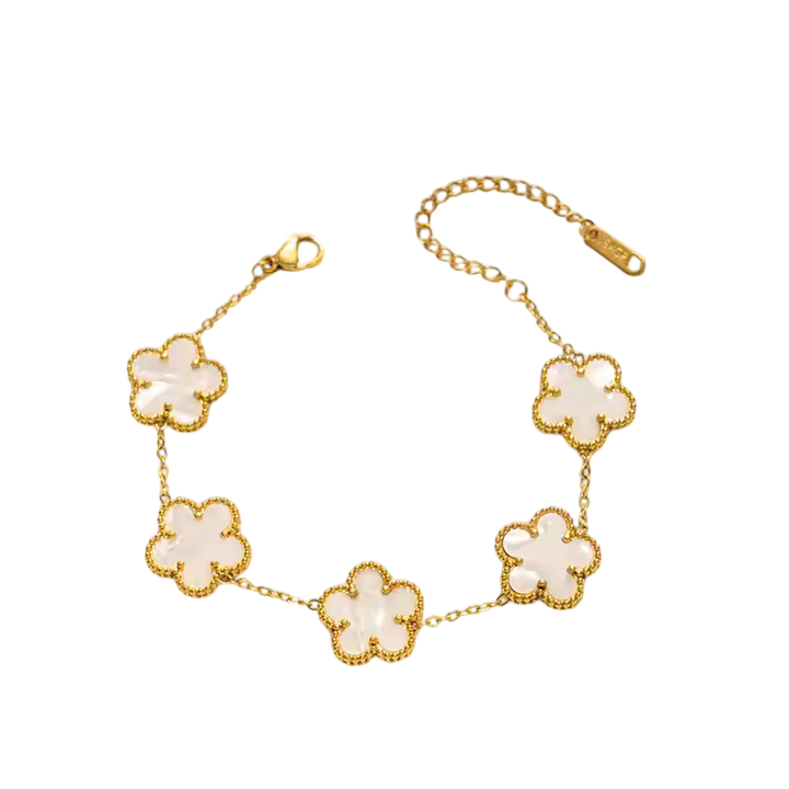 Ivory Clover Bracelet | Golden Finish
