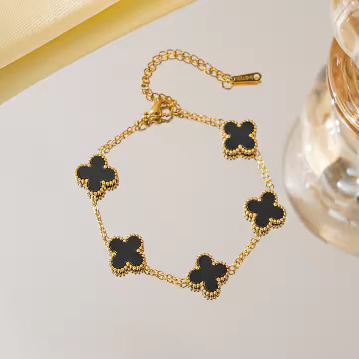 Midnight Clover Bracelet | Gold Finish