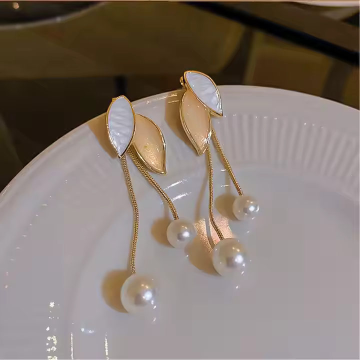 Pearl Drop Earrings