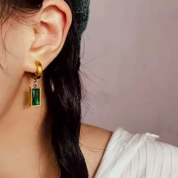 Emerald Glow Earrings