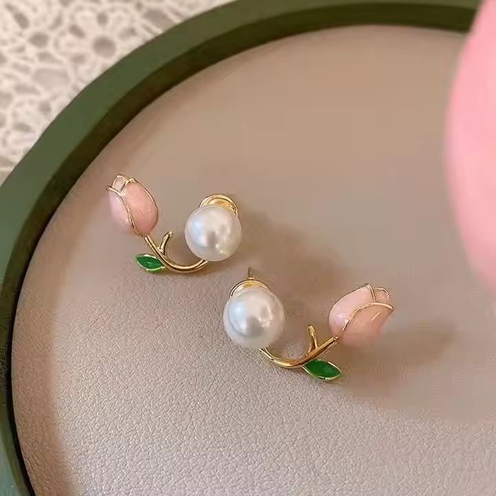 Heart of a flower Rose Gold Finish Earrings