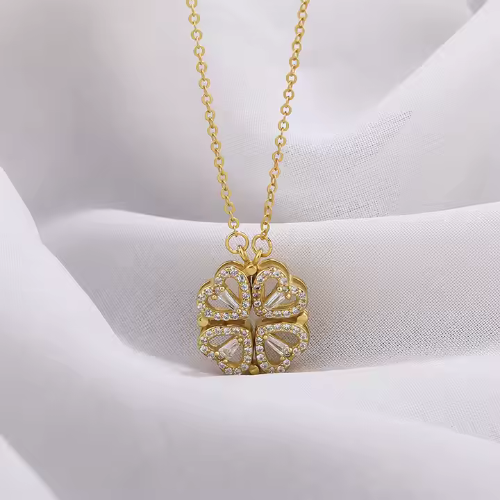 Rosegold Diamond Four-Leaf Clover Folding Heart Locket Pendant