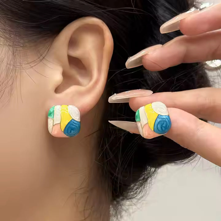 Prism Glint Earrings – Square Multicolor Abstract Design with Gold Finish