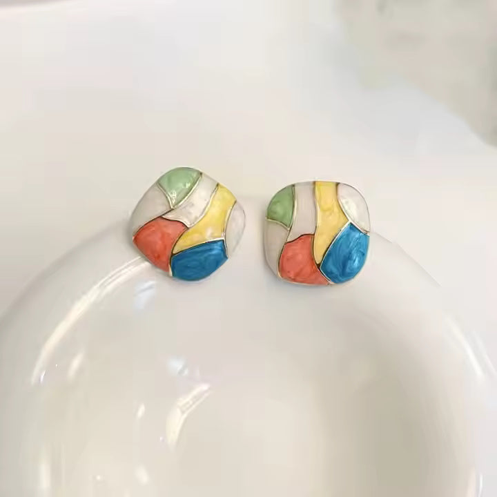 Prism Glint Earrings – Square Multicolor Abstract Design with Gold Finish